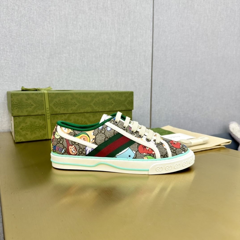 G*u*i casual shoes